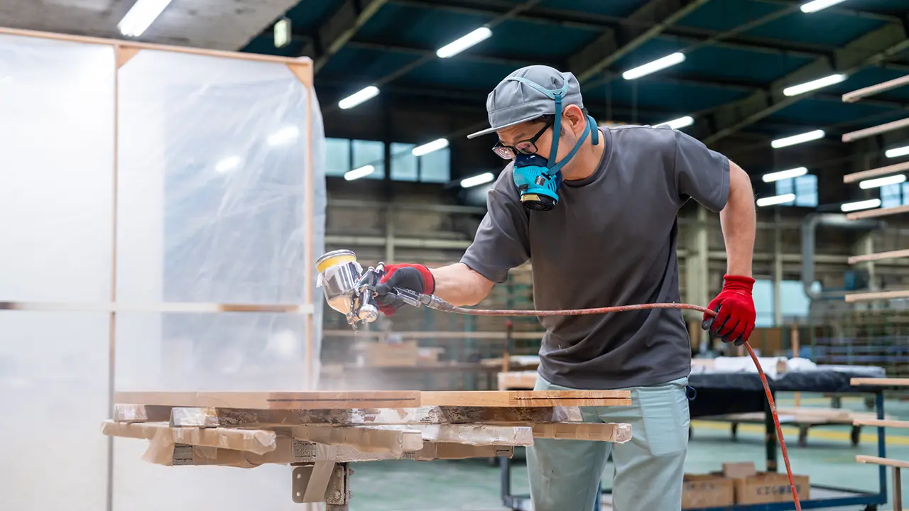 【塗装スタッフ】壁や床をカラフルに！ペンキを塗るお仕事（DIY感覚で〇）